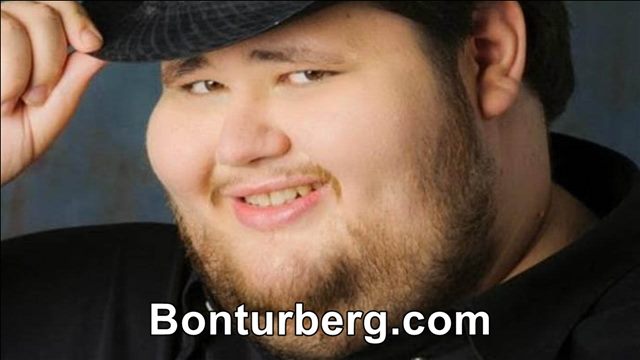 Tips Fedora meme image: *Tips Fedora*.